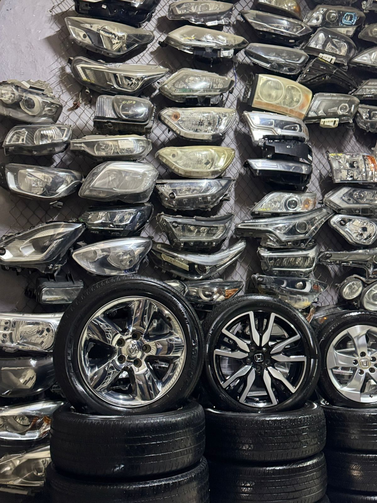 Tienda RV COLLISIONS 1